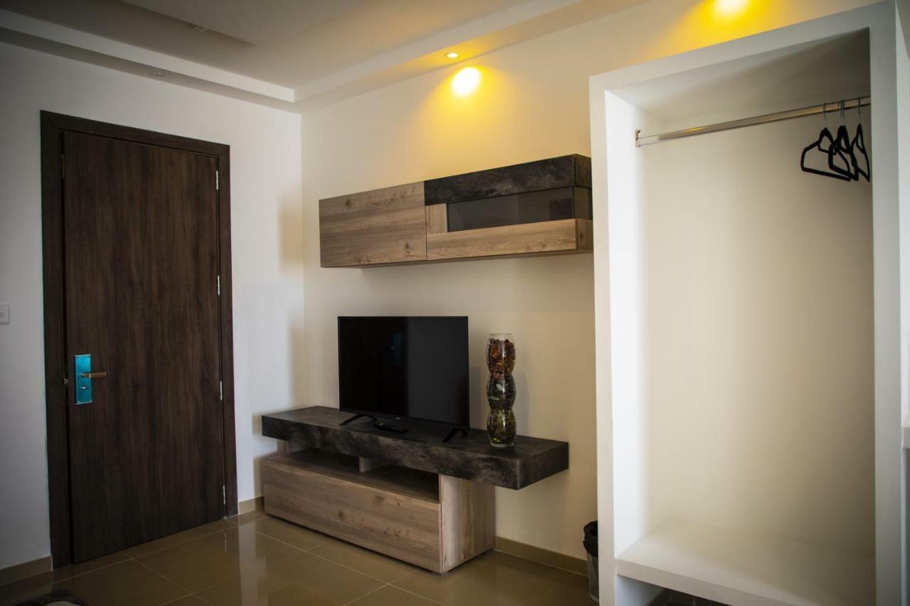 סיינט פול ביי The Pearl Luxury Guest House מראה חיצוני תמונה