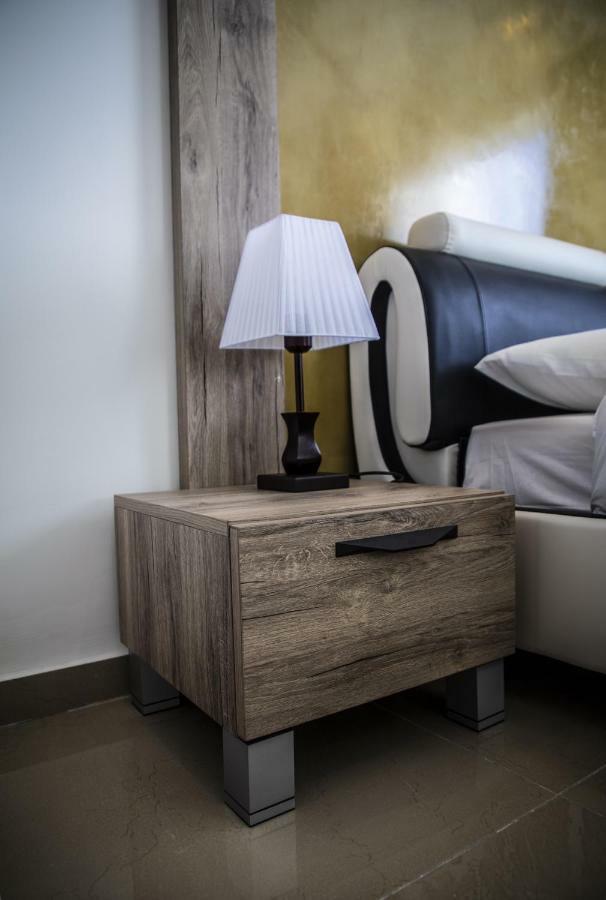 סיינט פול ביי The Pearl Luxury Guest House מראה חיצוני תמונה