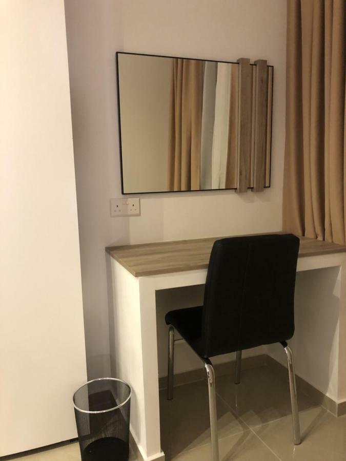 סיינט פול ביי The Pearl Luxury Guest House מראה חיצוני תמונה