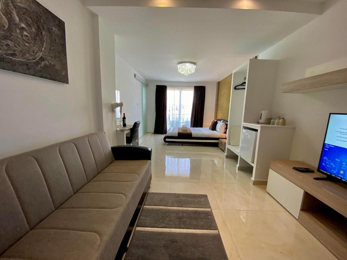 סיינט פול ביי The Pearl Luxury Guest House מראה חיצוני תמונה